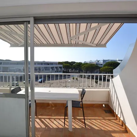 Les Caravelles - Port Camargue Daire